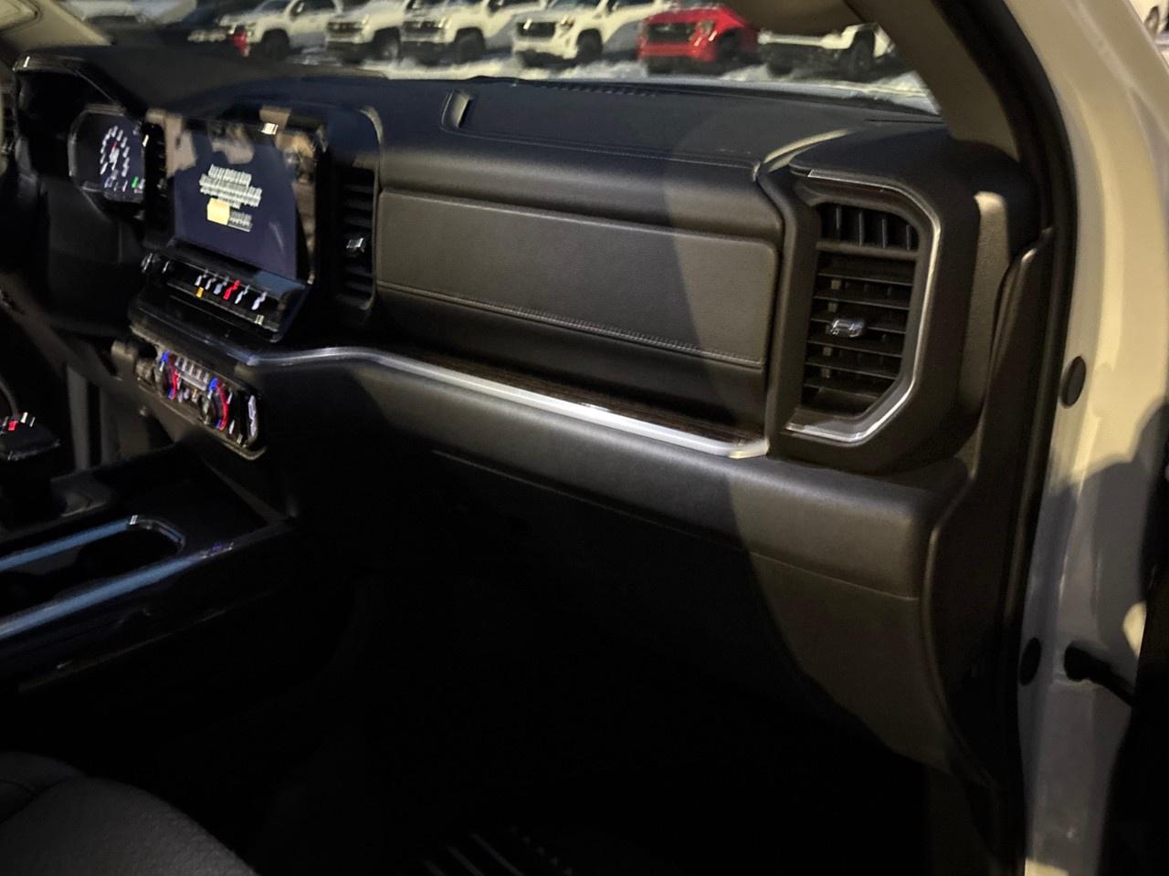 2026 GMC Sierra 1500 Crew Cab Standard Box 4-Wheel Drive Elevation Photo