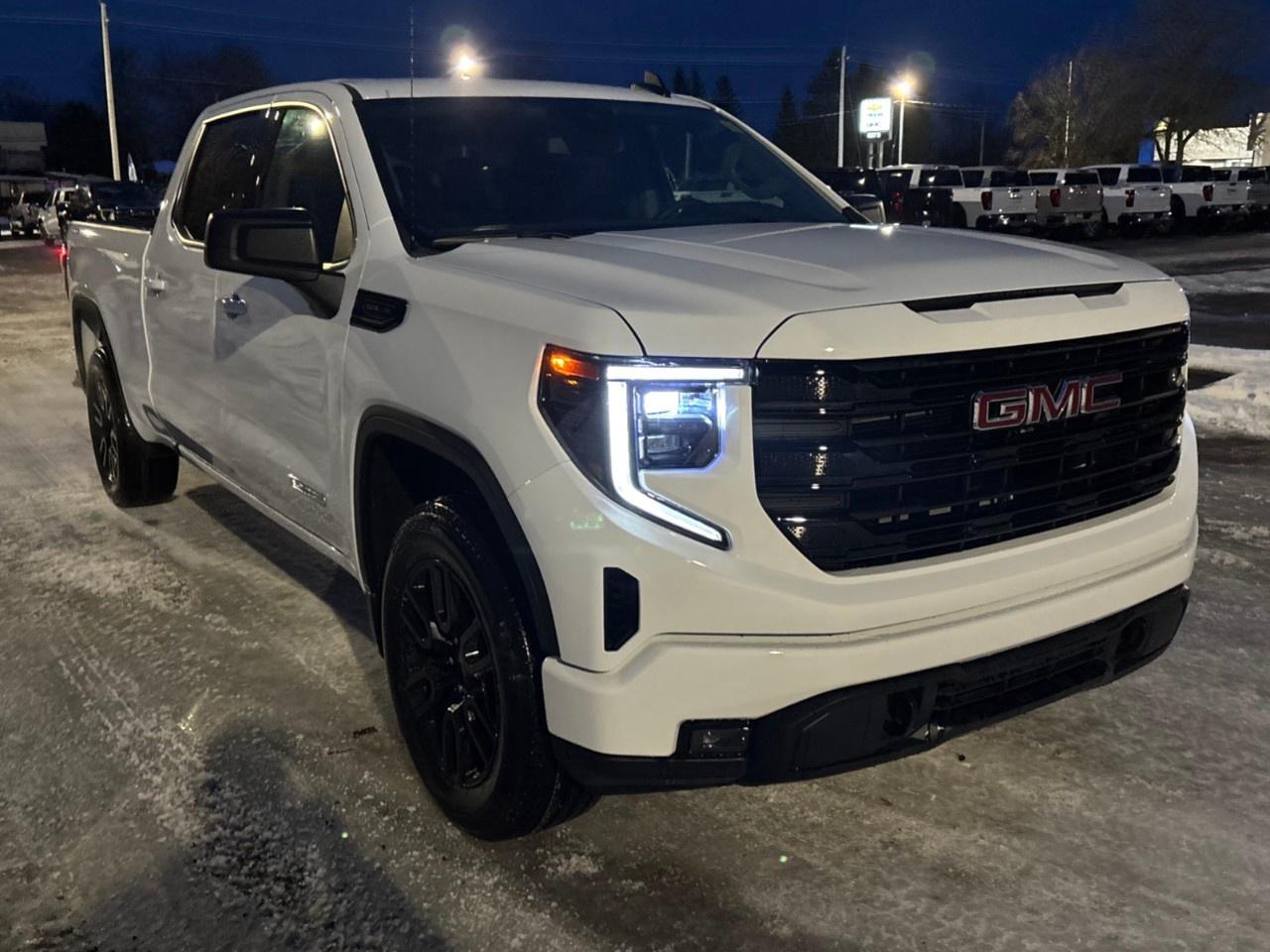 2026 GMC Sierra 1500 Crew Cab Standard Box 4-Wheel Drive Elevation Photo