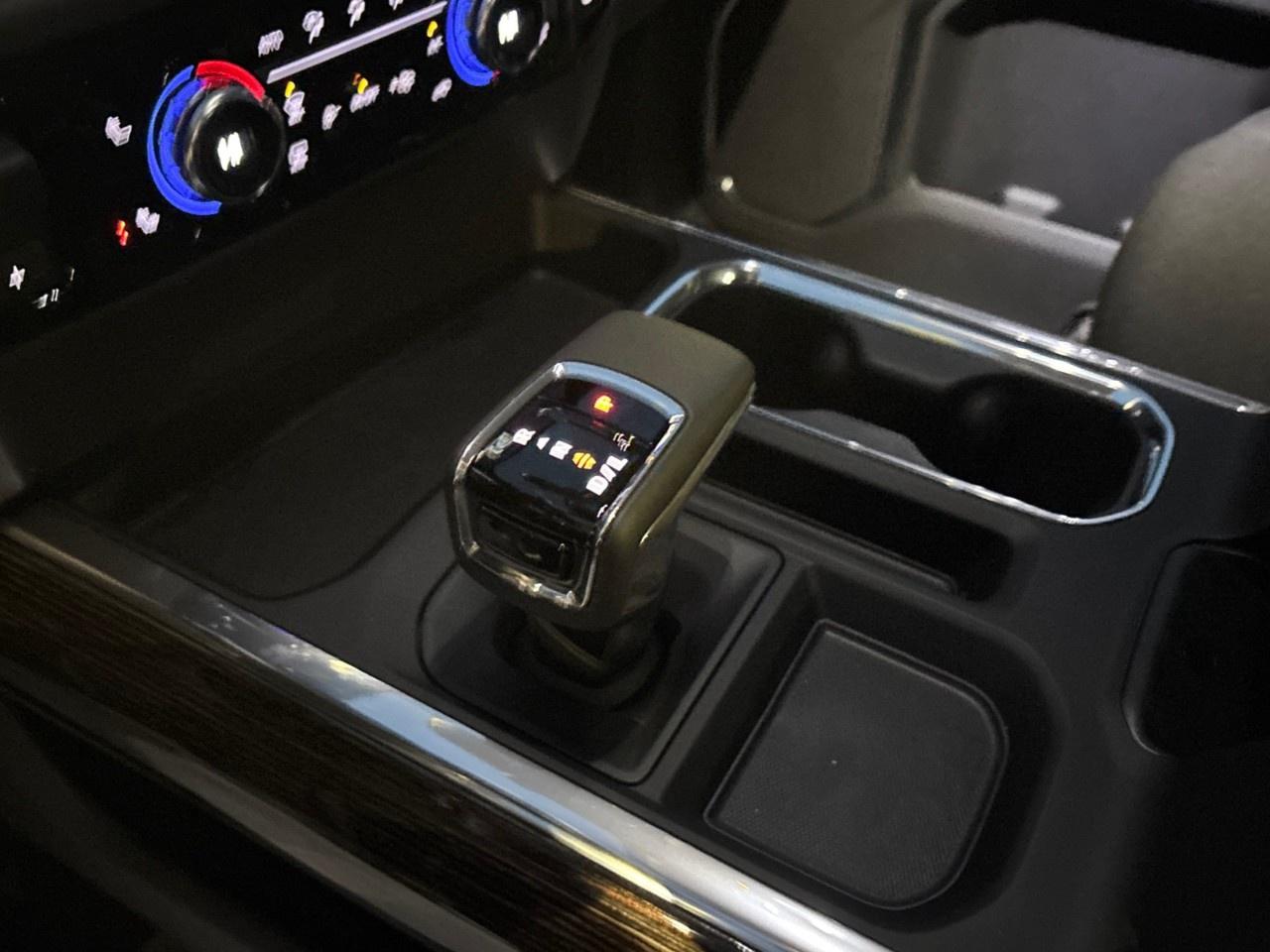 2026 GMC Sierra 1500 Crew Cab Standard Box 4-Wheel Drive Elevation Photo