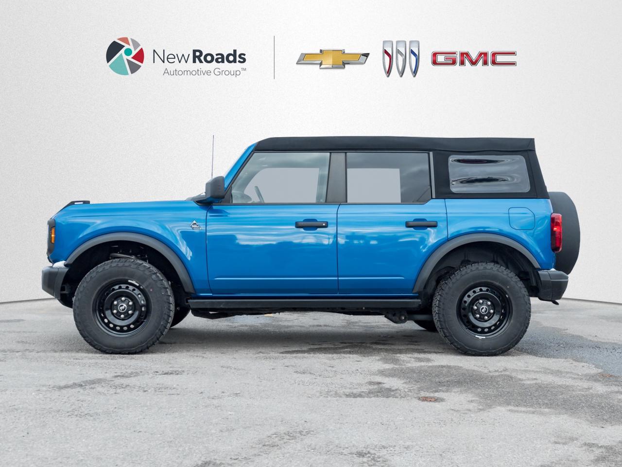 2023 Ford Bronco Black Diamond 4dr 4x4 Photo