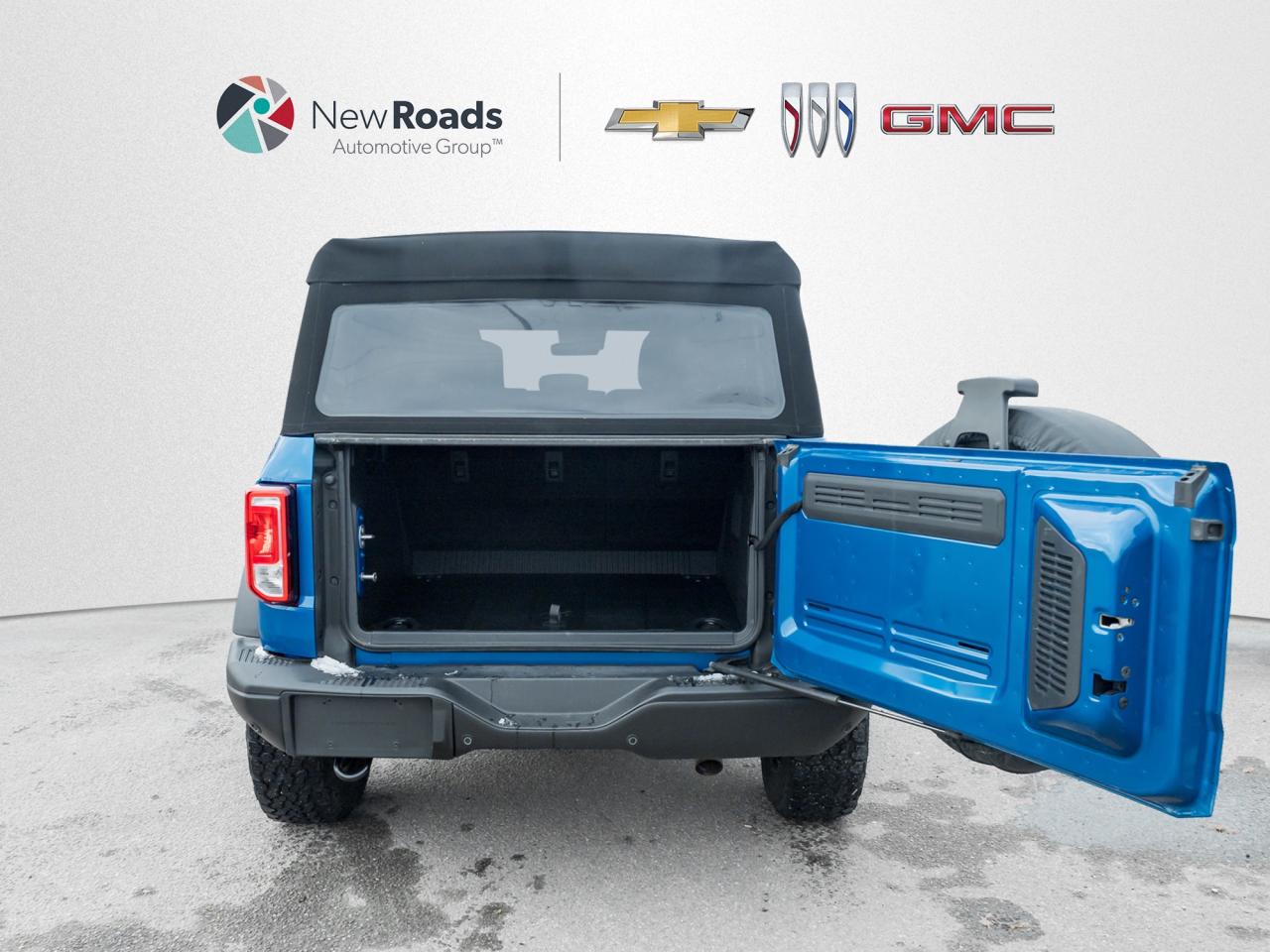 2023 Ford Bronco Black Diamond 4dr 4x4 Photo