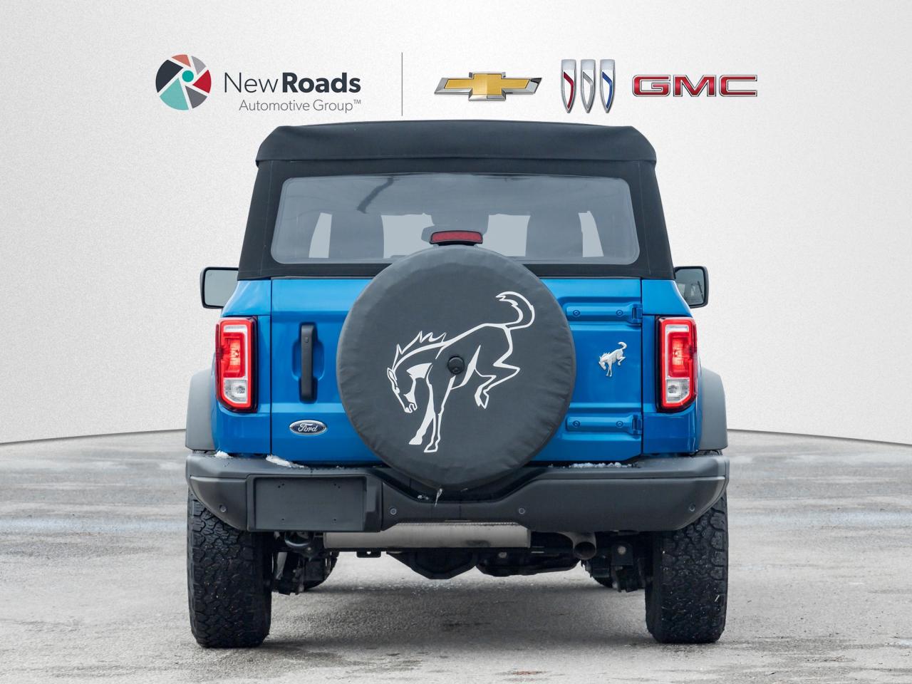 2023 Ford Bronco Black Diamond 4dr 4x4 Photo