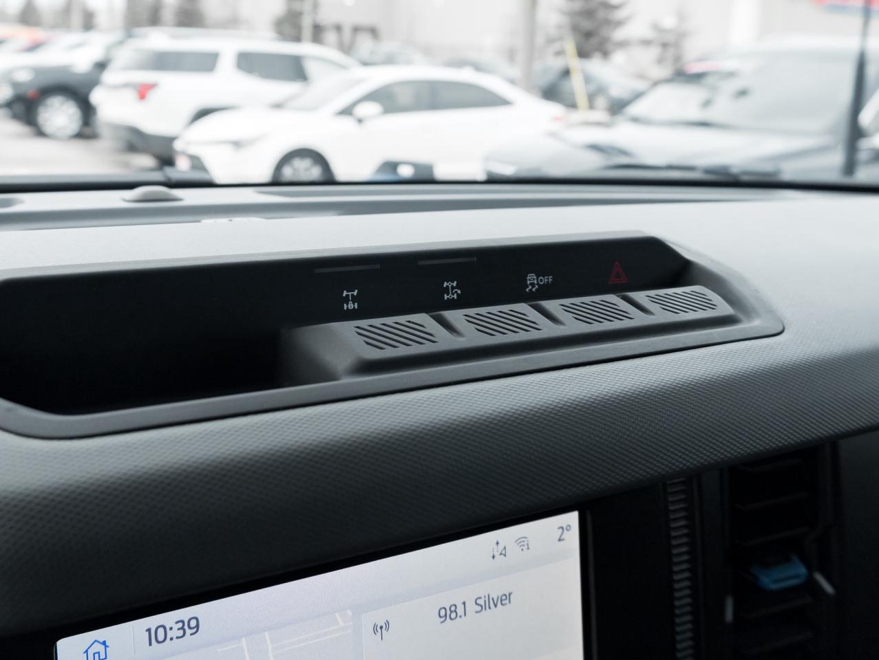 2023 Ford Bronco Black Diamond 4dr 4x4 Photo