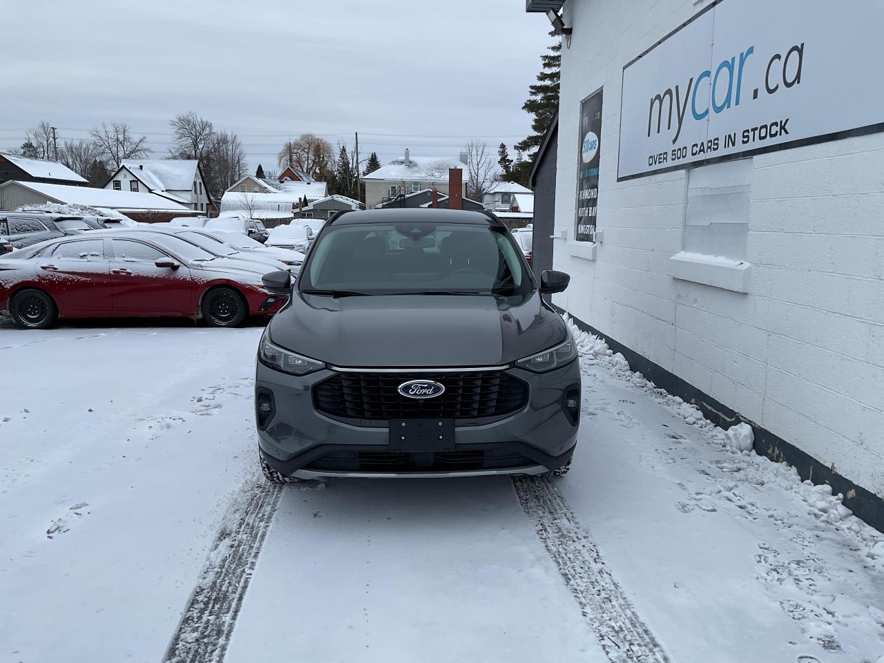 2024 Ford Escape Platinum 4dr All-Wheel Drive Photo