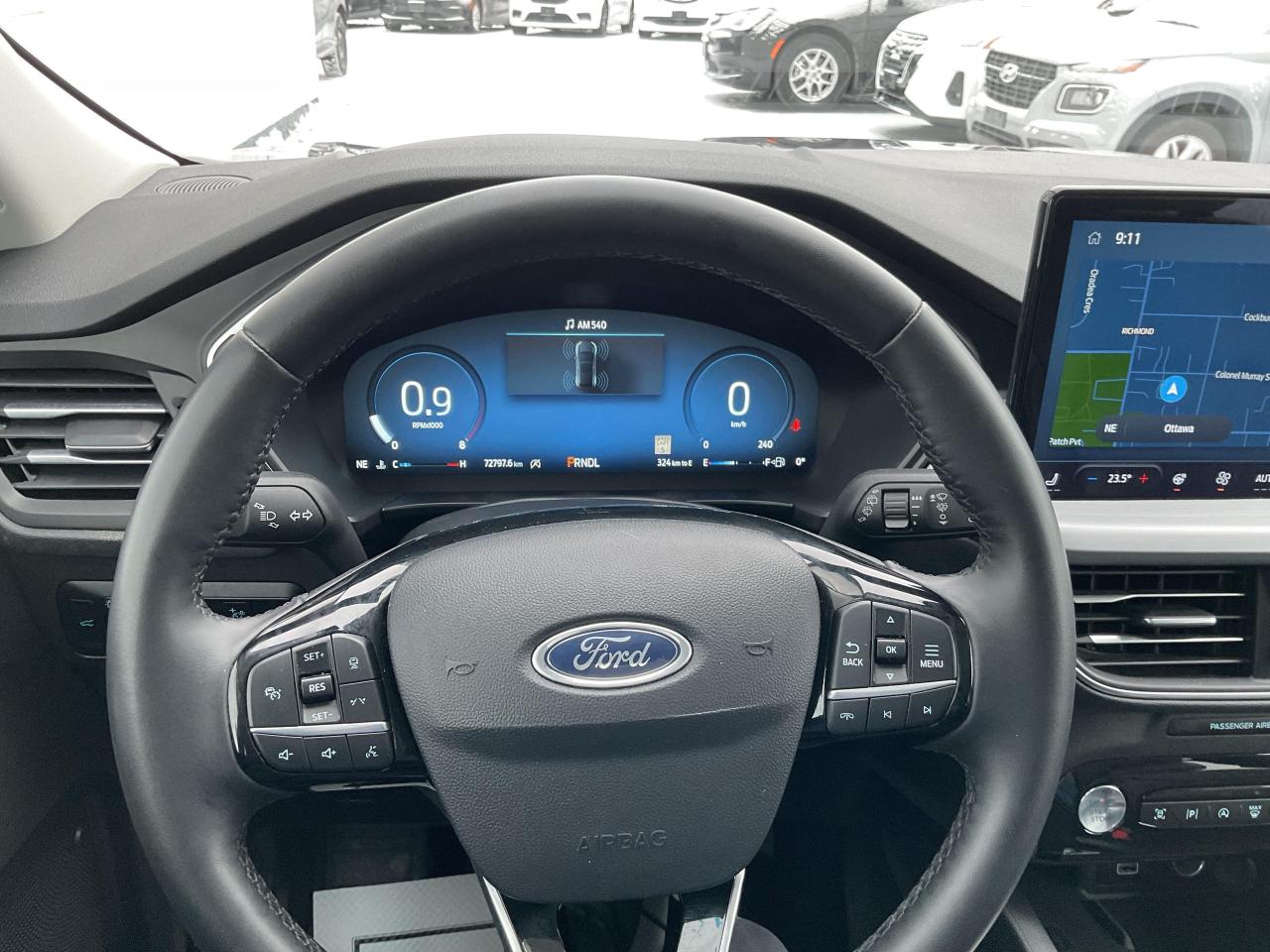 2024 Ford Escape Platinum 4dr All-Wheel Drive Photo