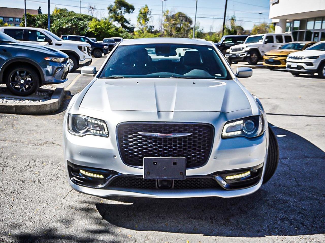 2023 Chrysler 300  Photo