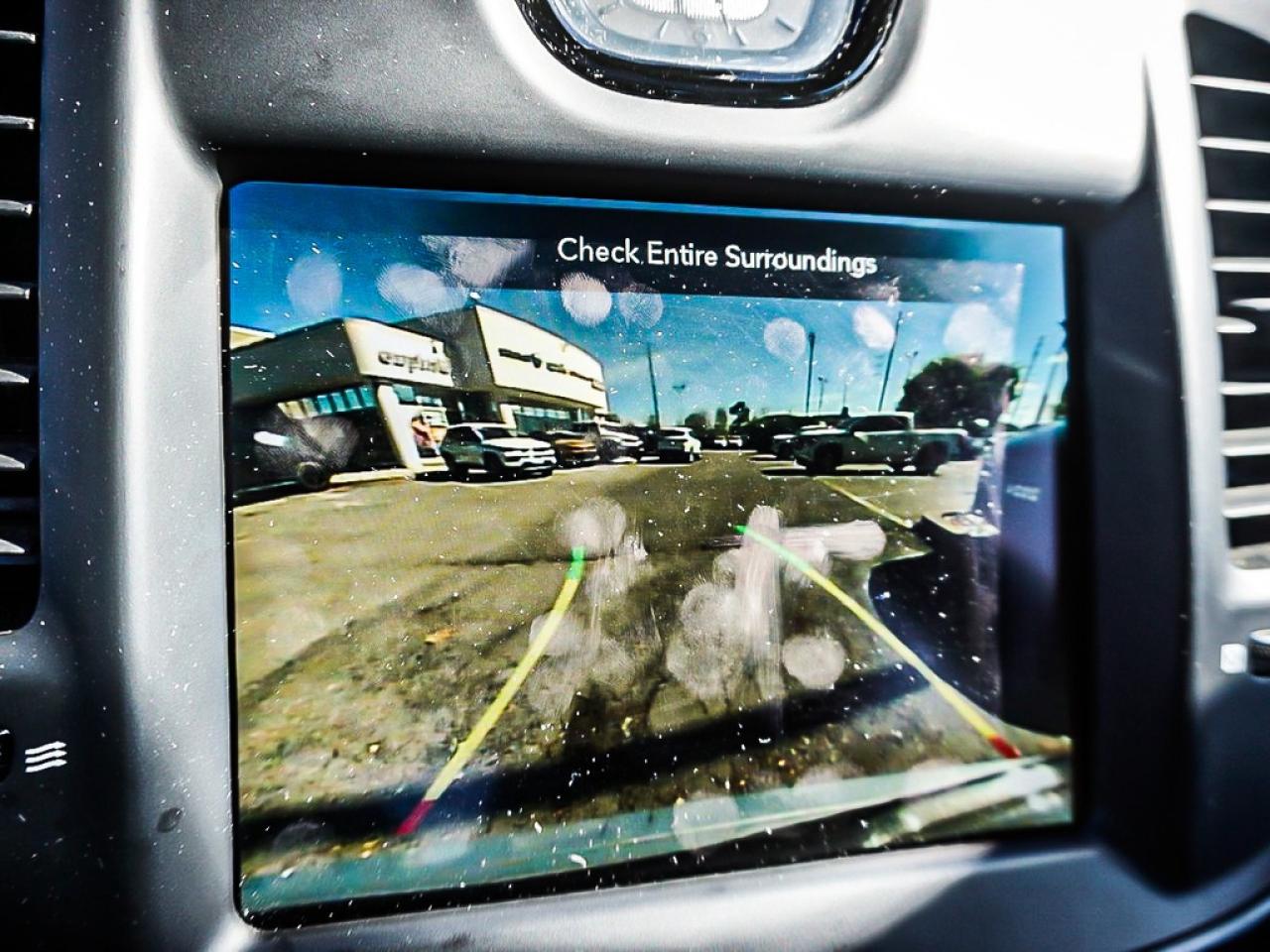 2023 Chrysler 300  Photo