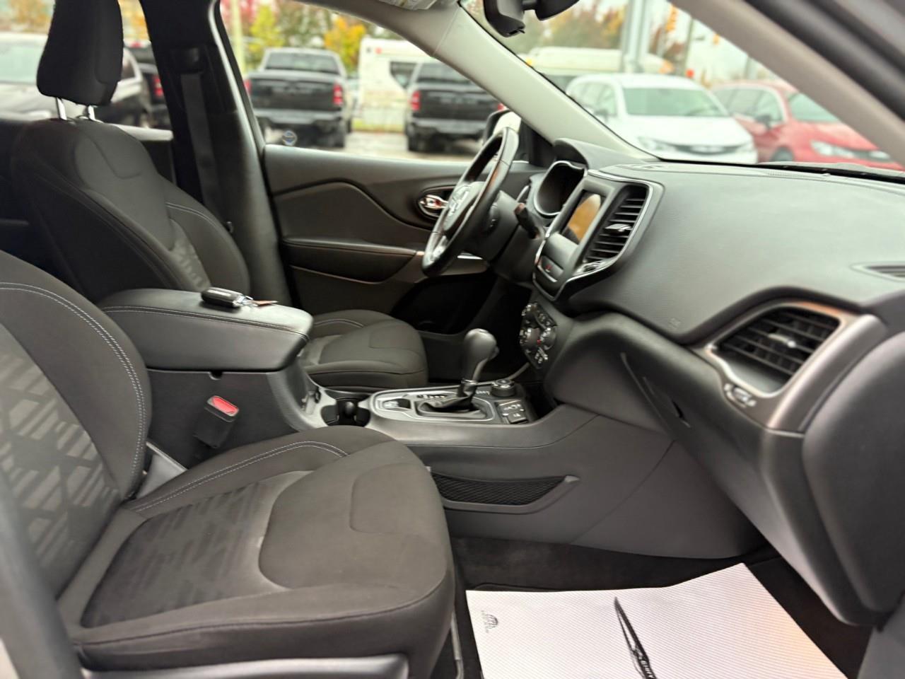 2021 Jeep Cherokee North 4dr 4x4 Photo