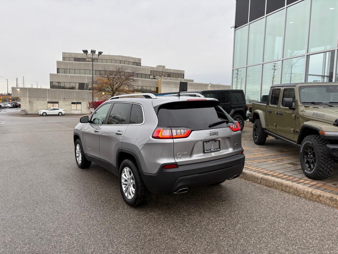 2021 Jeep Cherokee North 4dr 4x4 Photo2