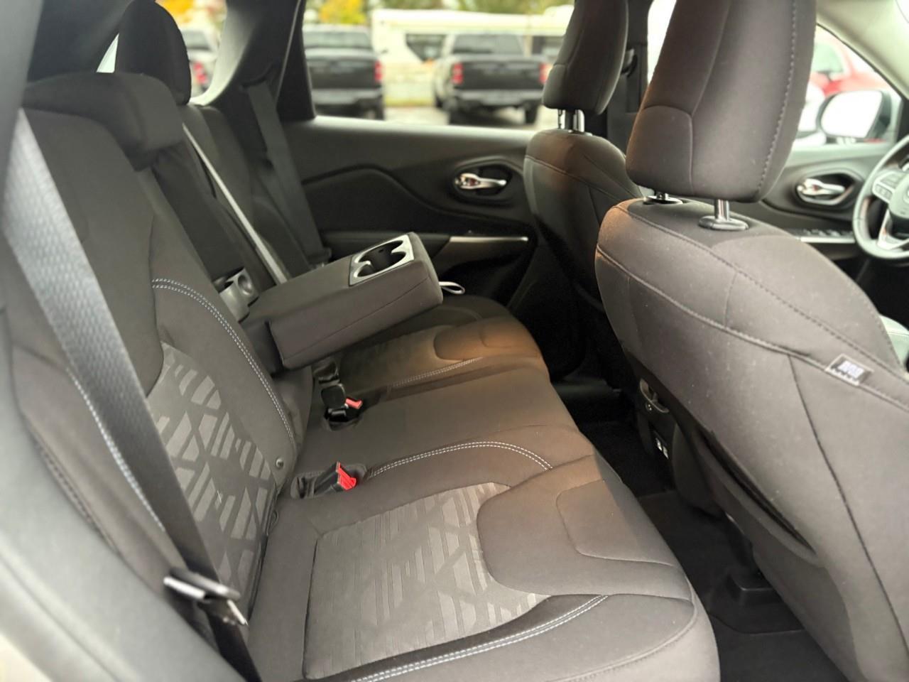 2021 Jeep Cherokee North 4dr 4x4 Photo