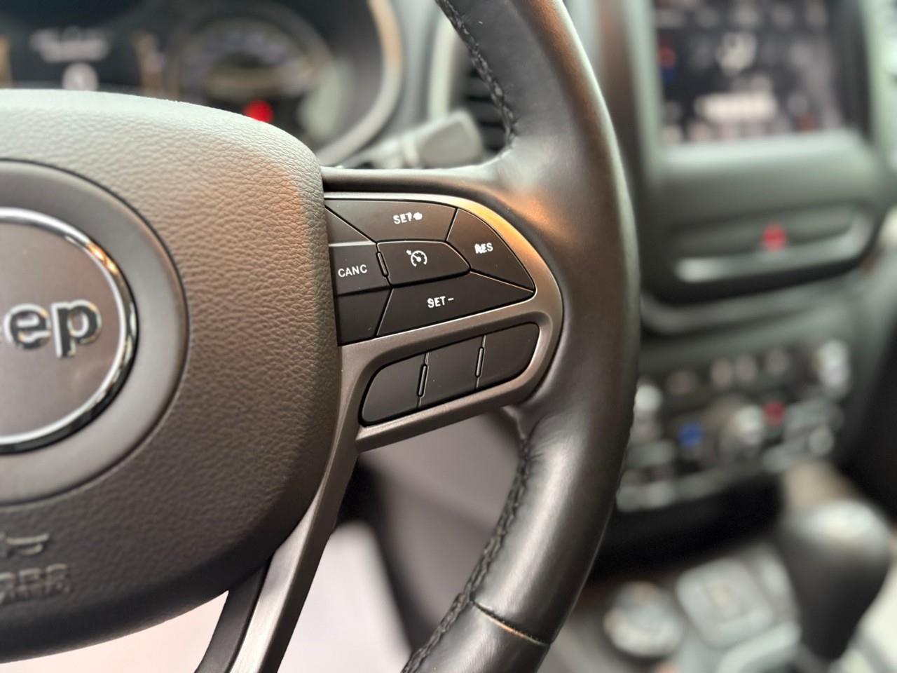 2021 Jeep Cherokee North 4dr 4x4 Photo