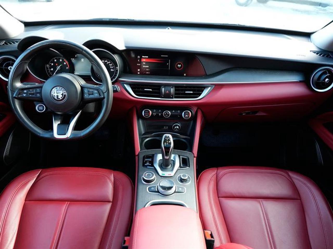 2021 Alfa Romeo Stelvio TI AWD Photo