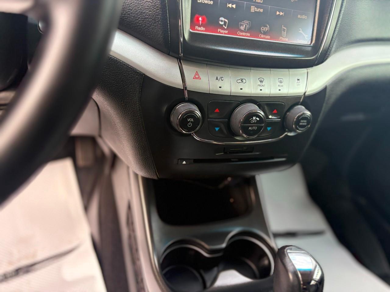 2016 Dodge Journey SXT/Limted 4dr Front-Wheel Drive Photo