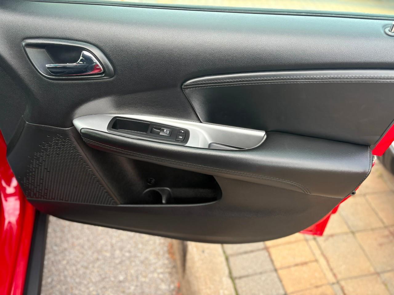 2016 Dodge Journey SXT/Limted 4dr Front-Wheel Drive Photo