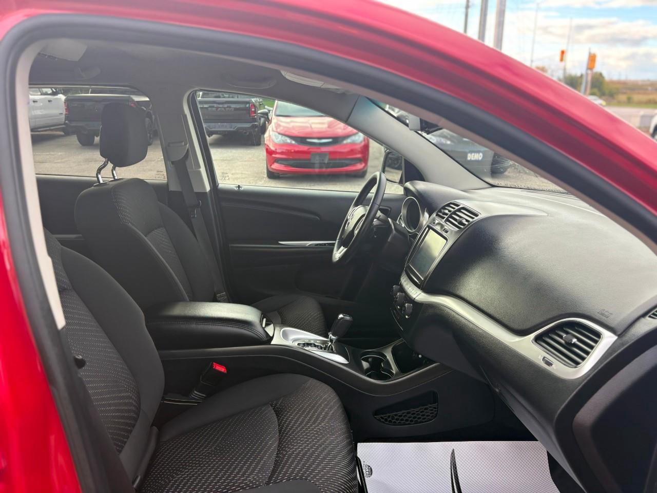 2016 Dodge Journey SXT/Limted 4dr Front-Wheel Drive Photo