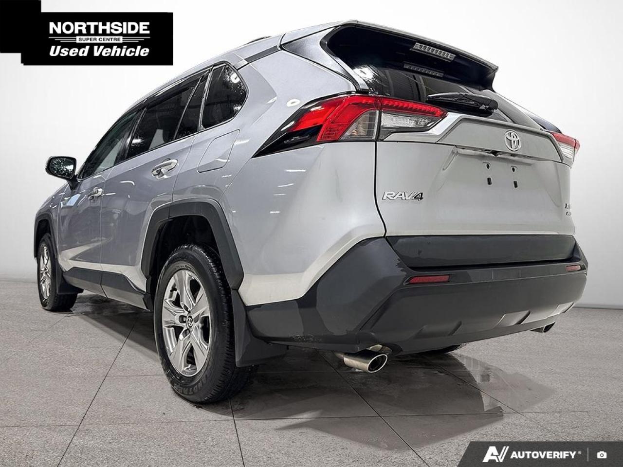 2022 Toyota RAV4 XLE 4dr All-wheel Drive Photo