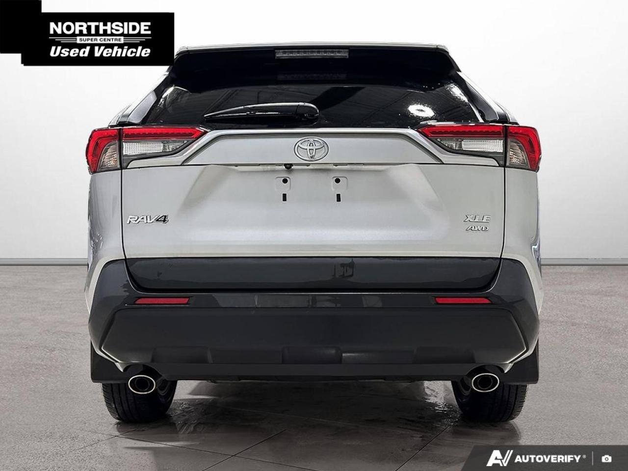 2022 Toyota RAV4 XLE 4dr All-wheel Drive Photo