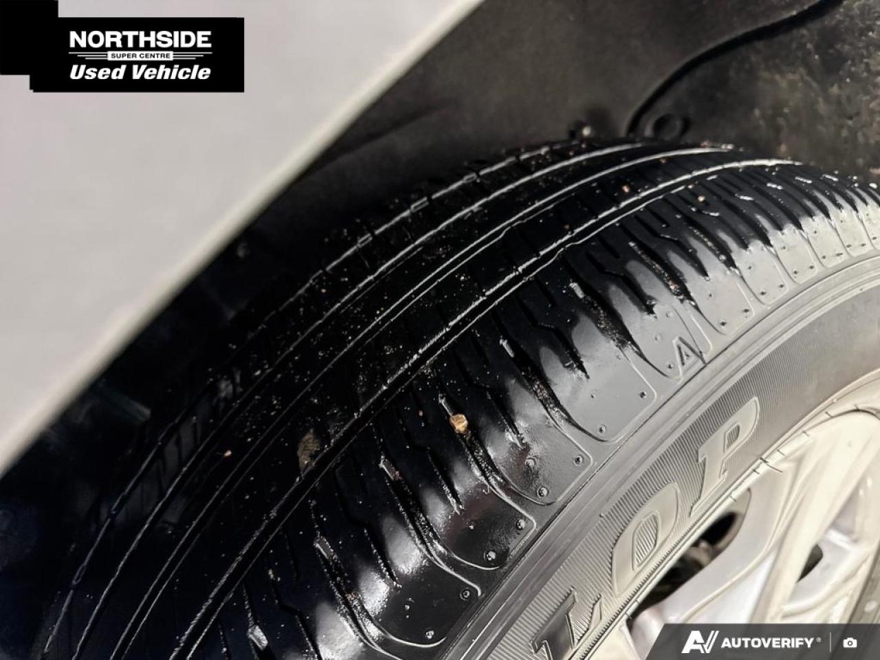 2022 Toyota RAV4 XLE 4dr All-wheel Drive Photo