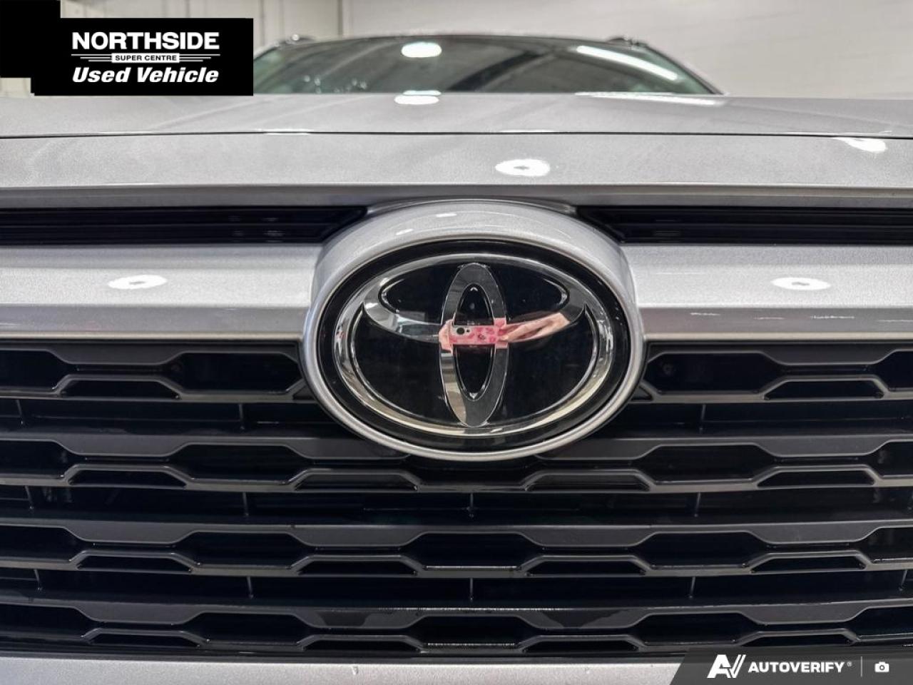 2022 Toyota RAV4 XLE 4dr All-wheel Drive Photo