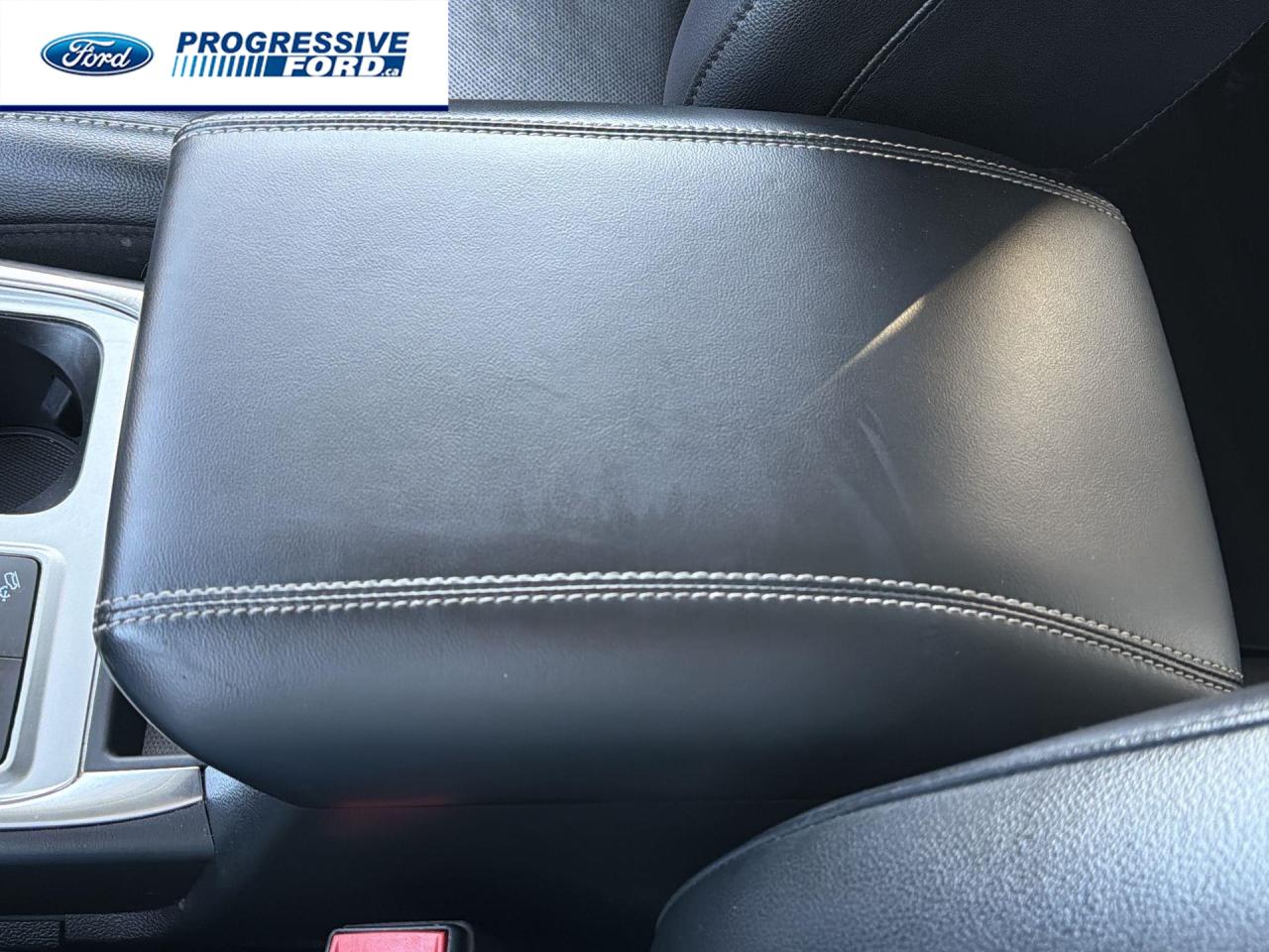 2022 Ford Explorer Limited 4dr 4x4 Photo