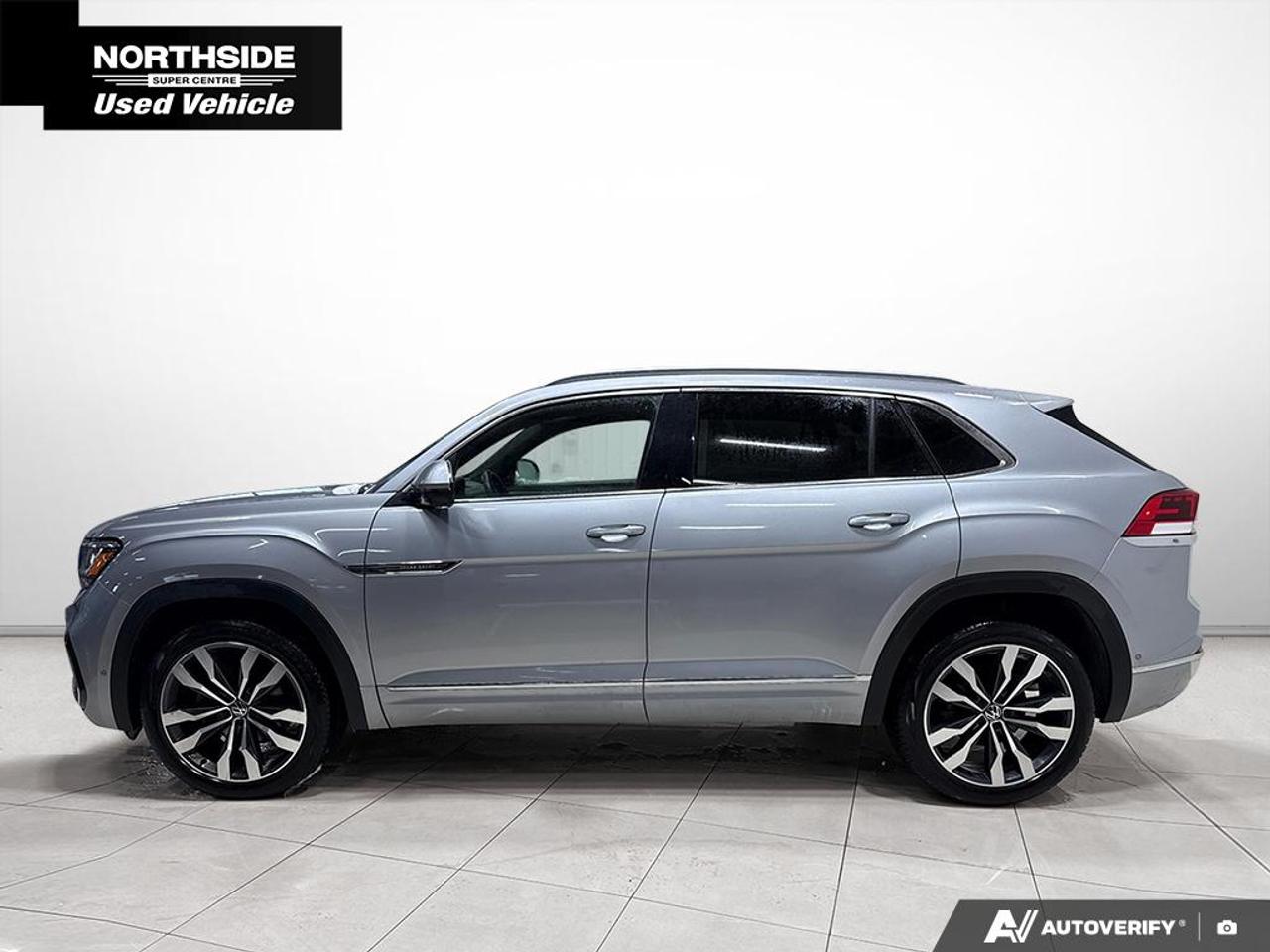 2020 Volkswagen Atlas Cross Sport 3.6 FSI Execline 4dr All-Wheel Drive 4MOTION Photo3