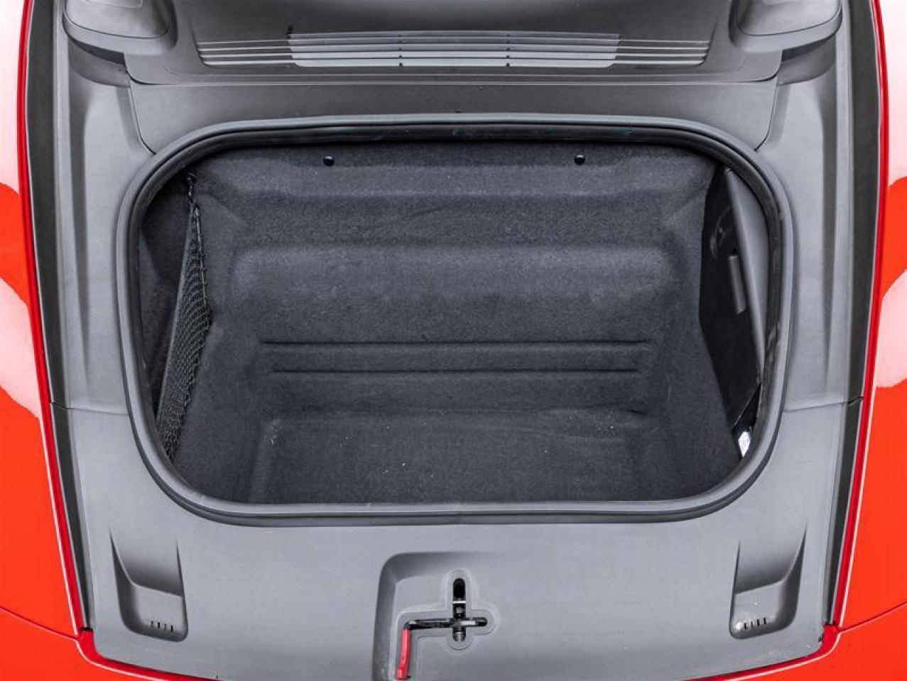 2023 Porsche 911  Photo4