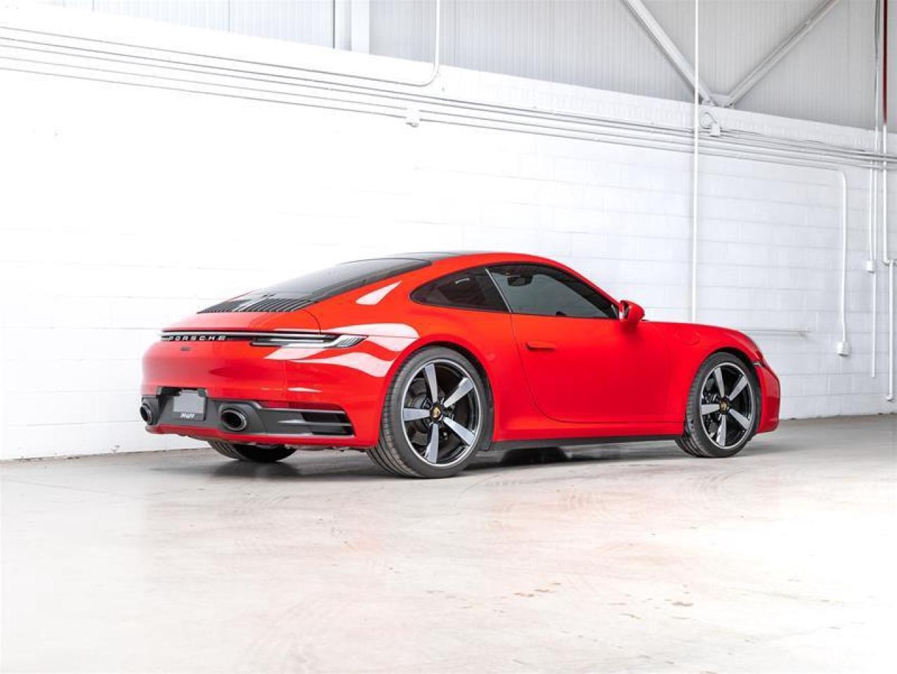 2023 Porsche 911  Photo