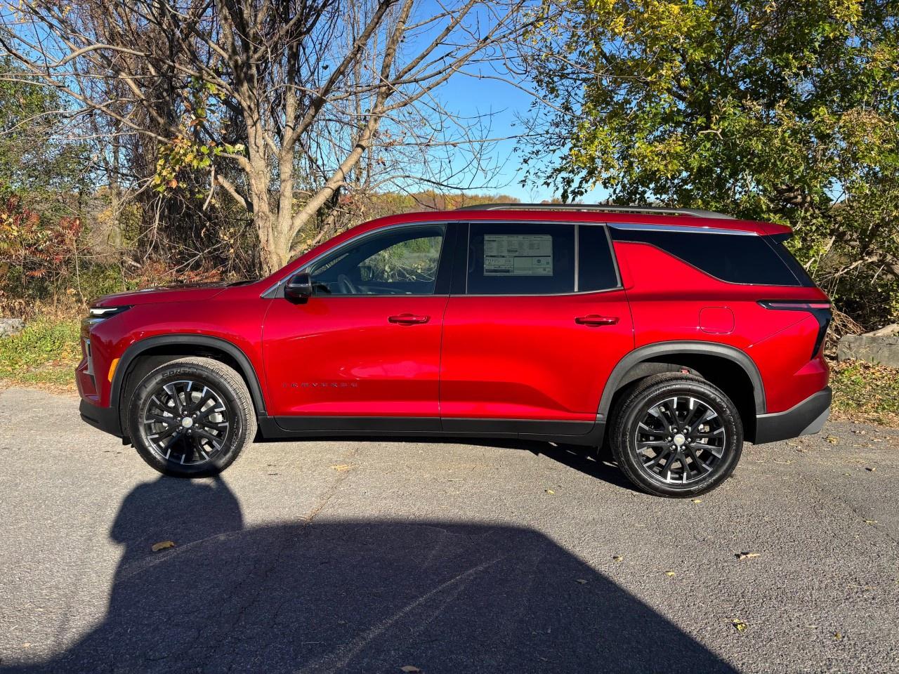 2026 Chevrolet Traverse AWD 4dr LT Photo