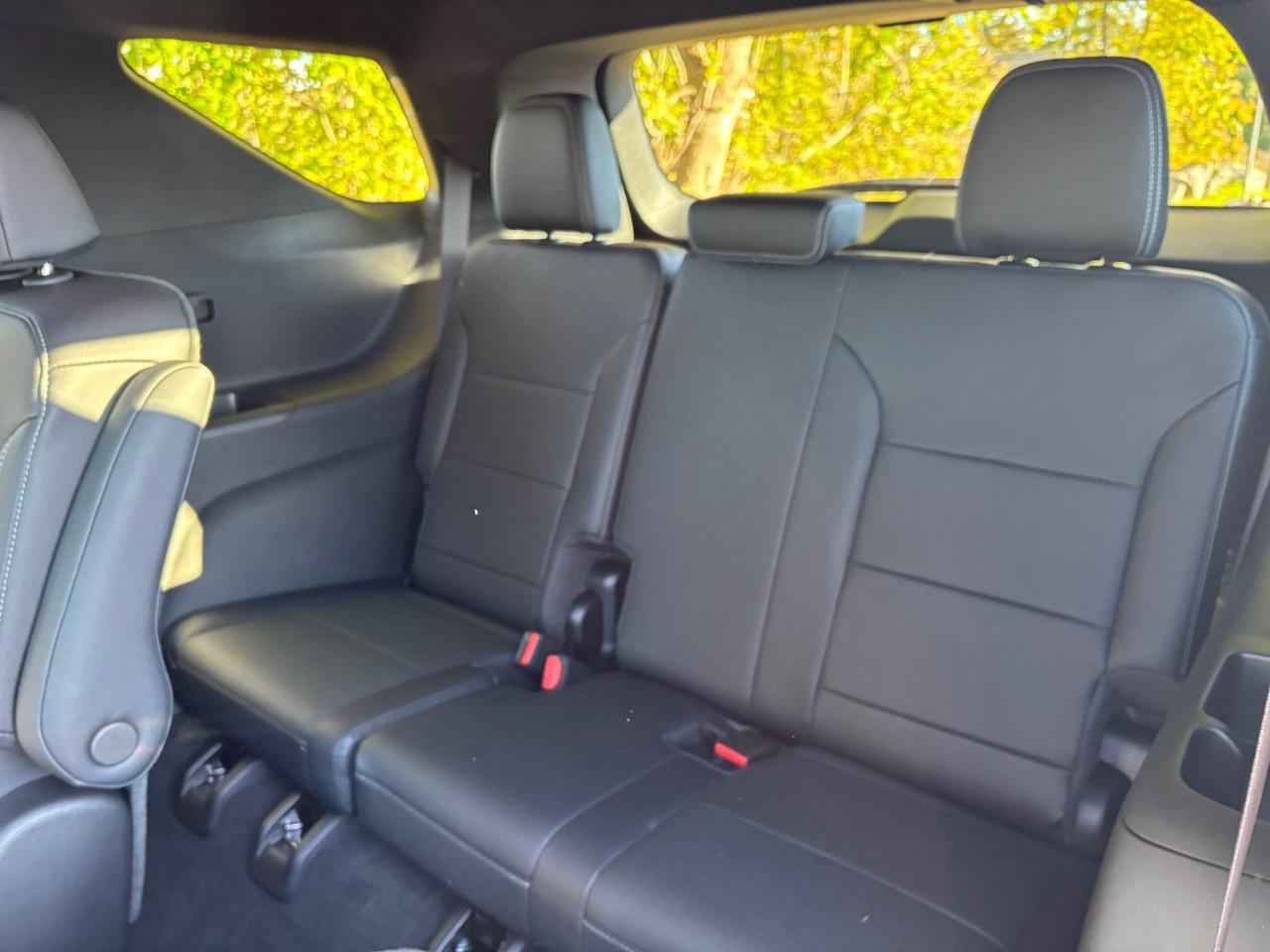 2026 Chevrolet Traverse AWD 4dr LT Photo