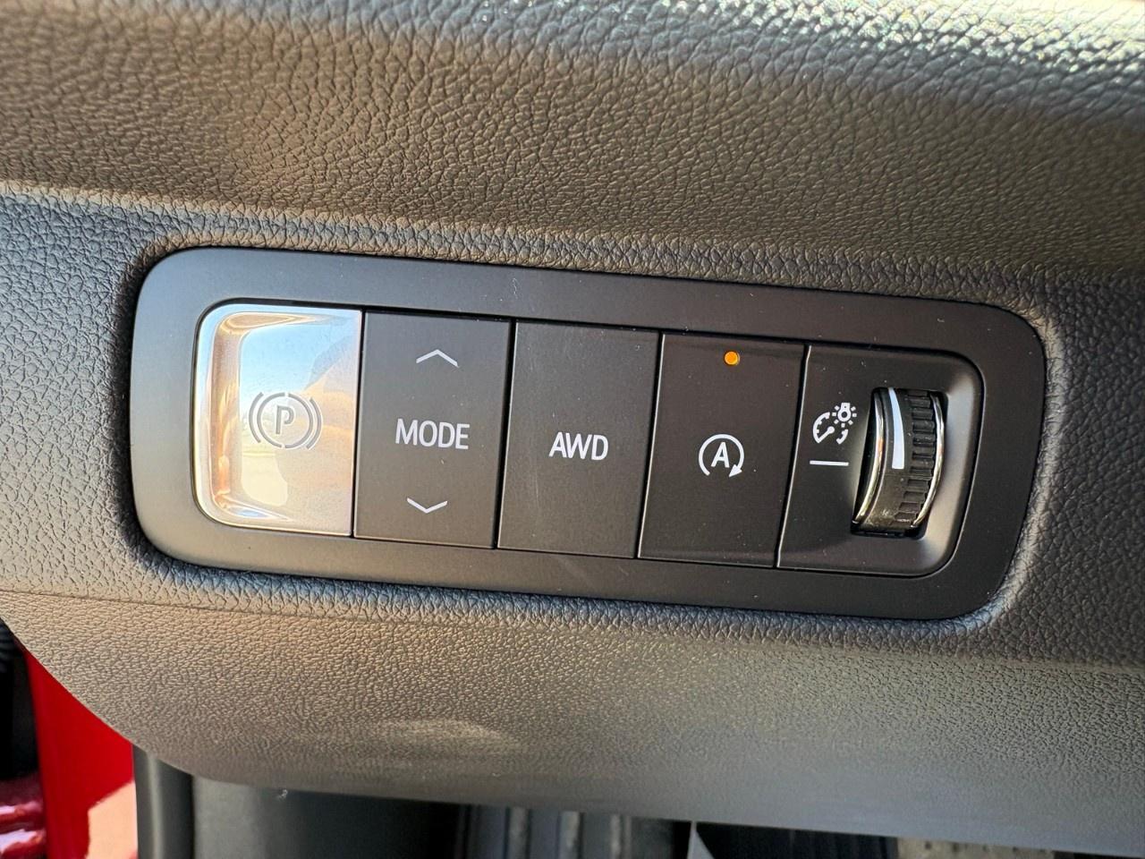 2026 Chevrolet Traverse AWD 4dr LT Photo