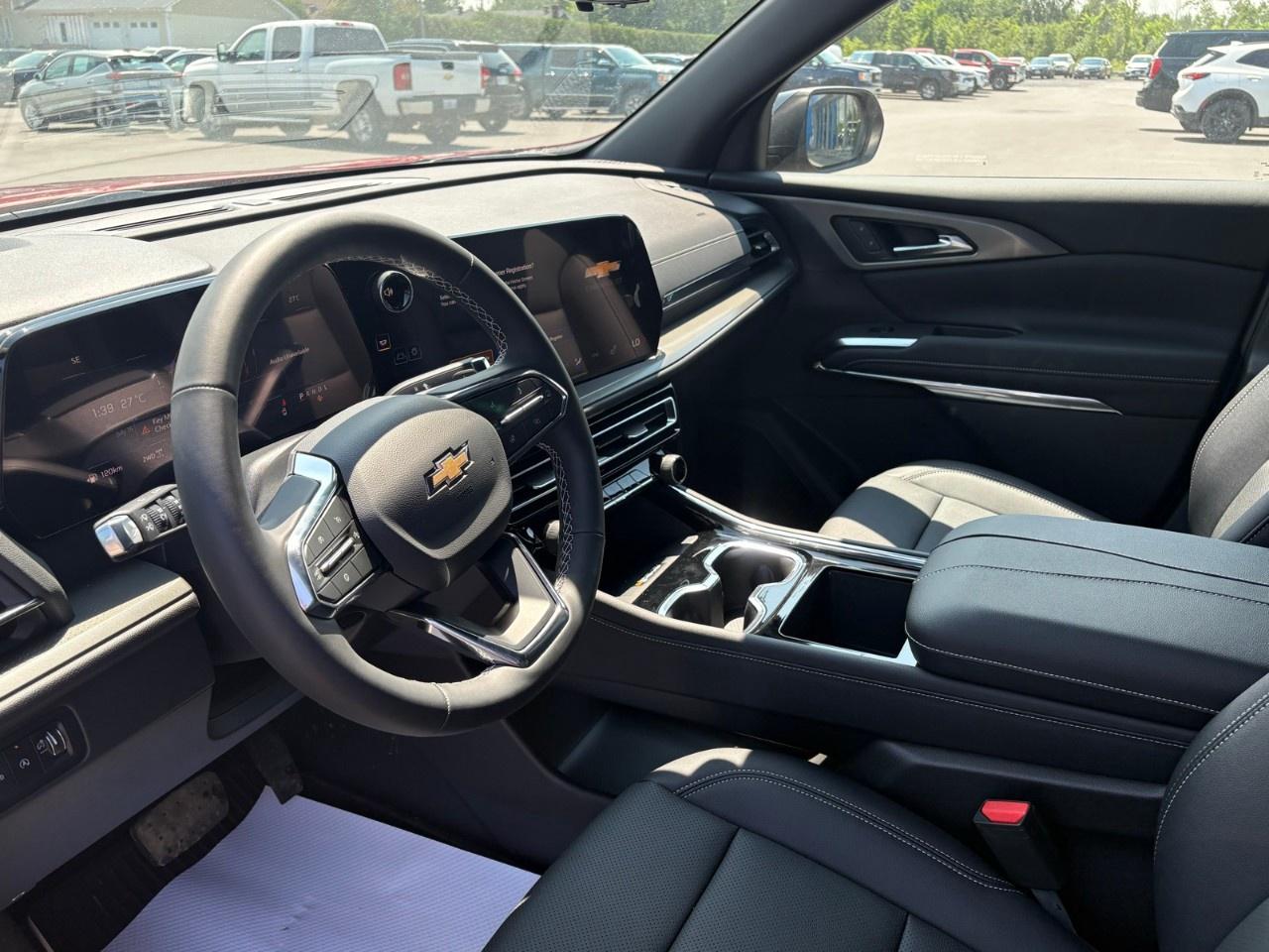2026 Chevrolet Traverse AWD 4dr LT Photo