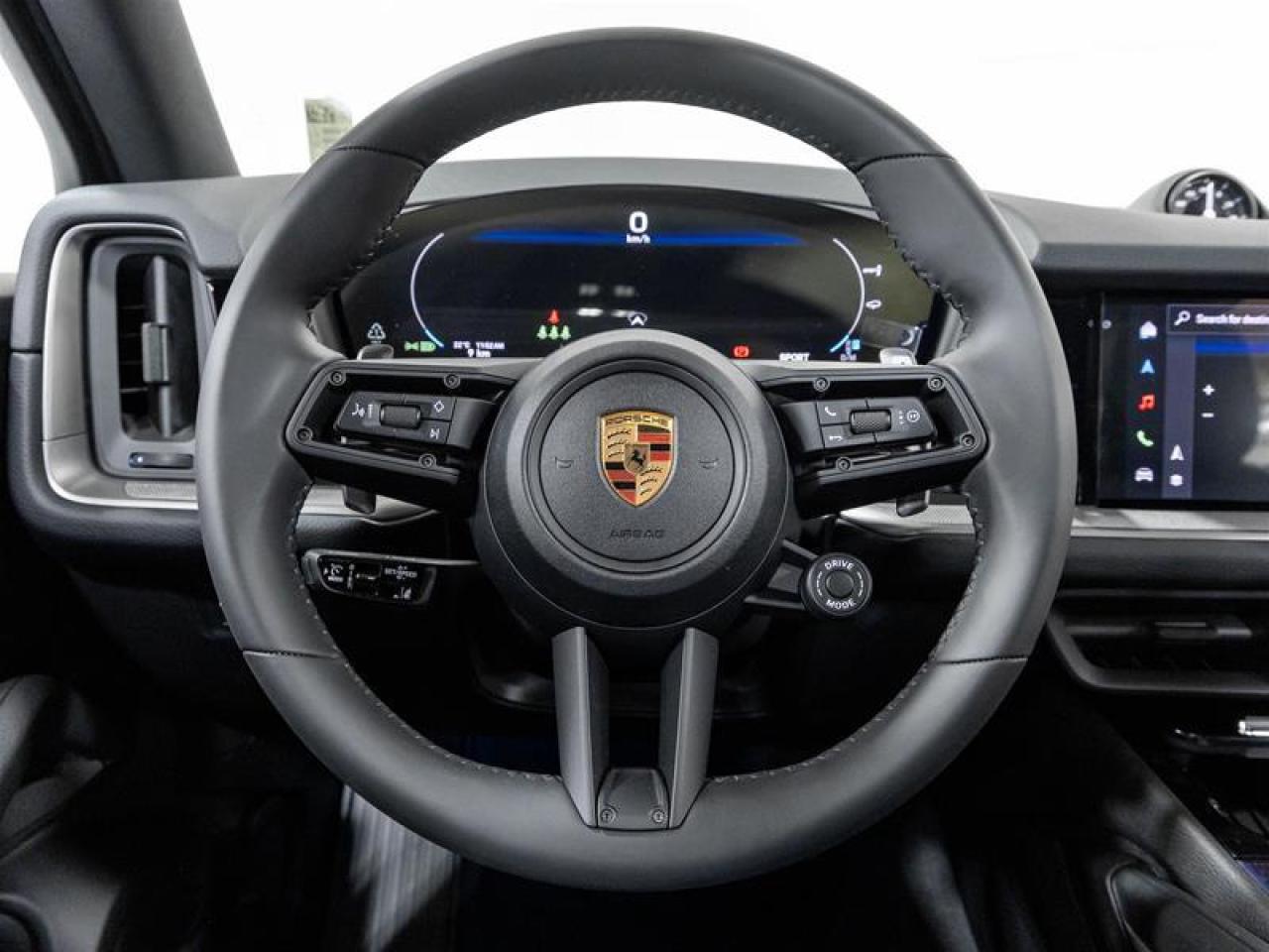 2025 Porsche Cayenne  Photo