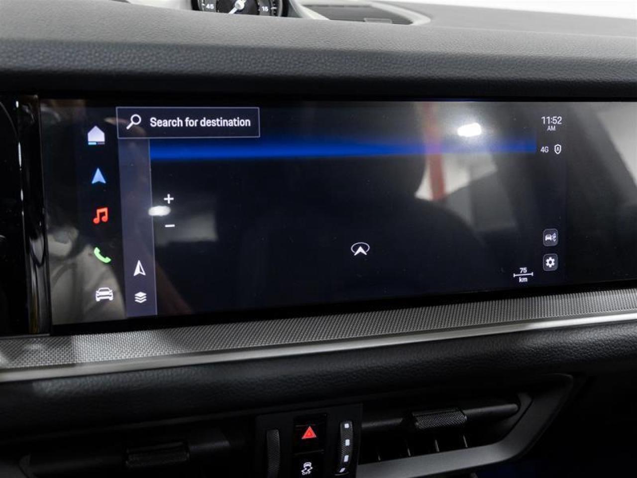 2025 Porsche Cayenne  Photo