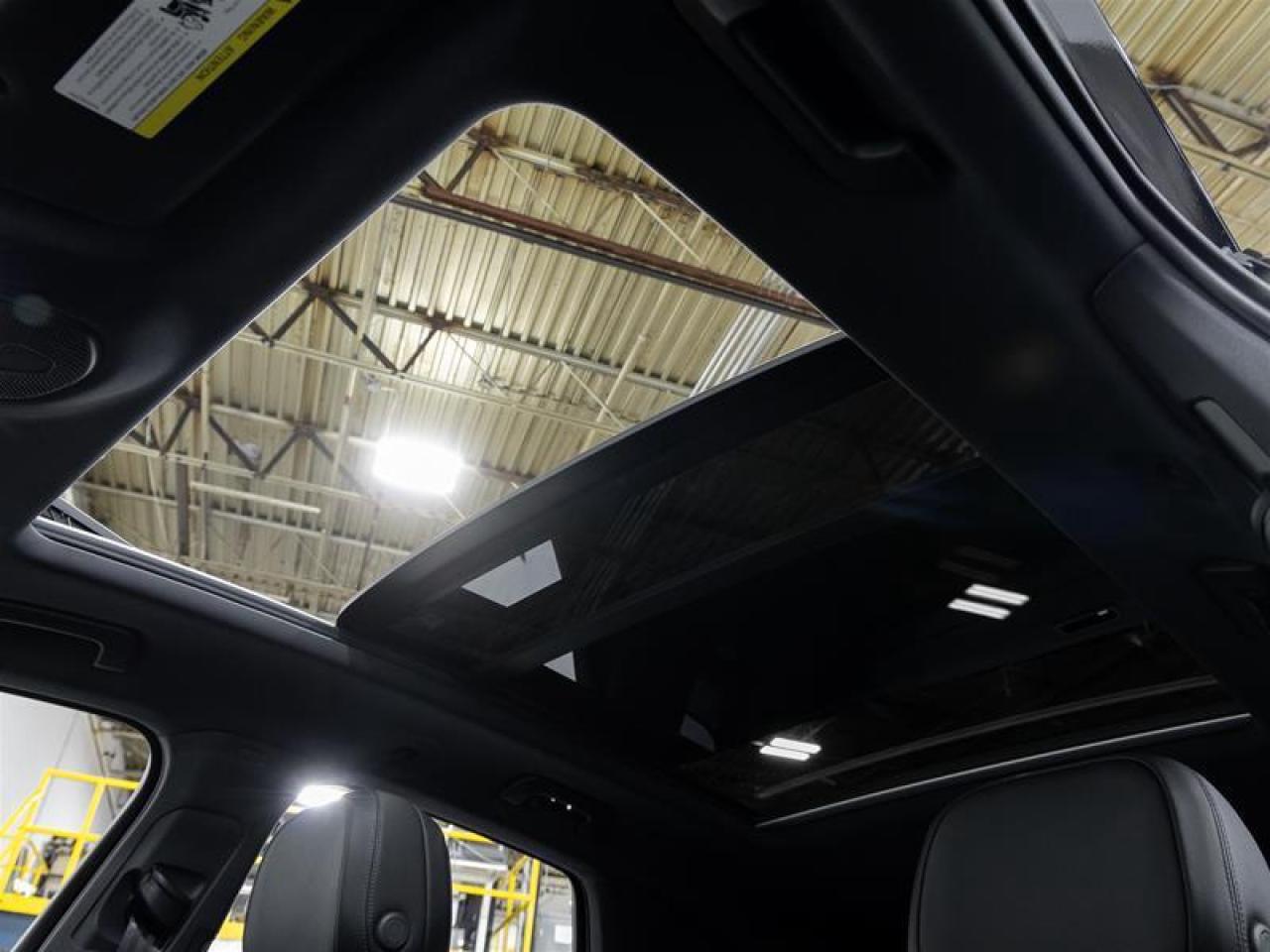 2025 Porsche Cayenne  Photo