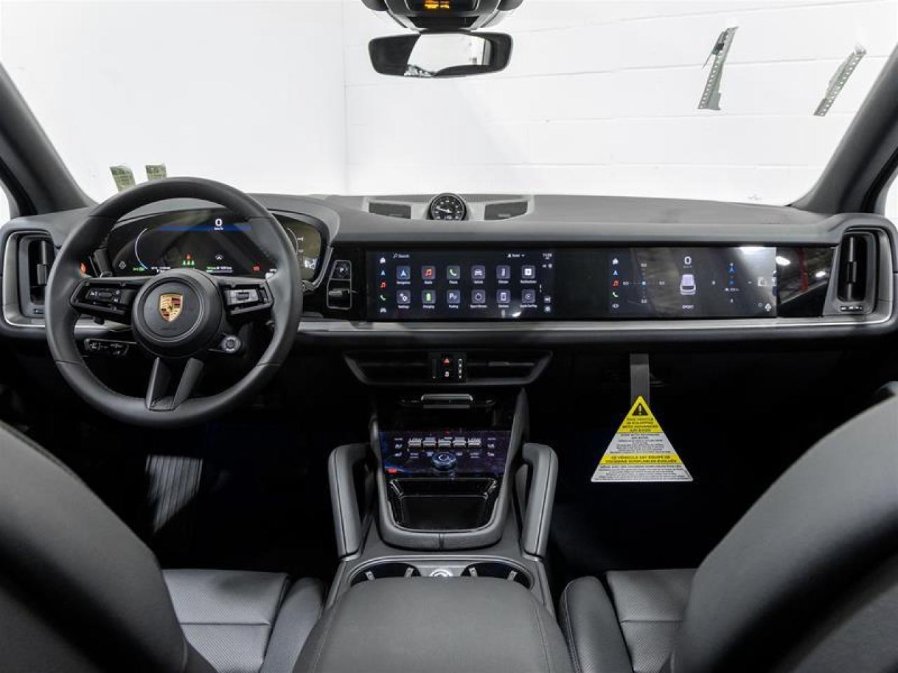 2025 Porsche Cayenne  Photo