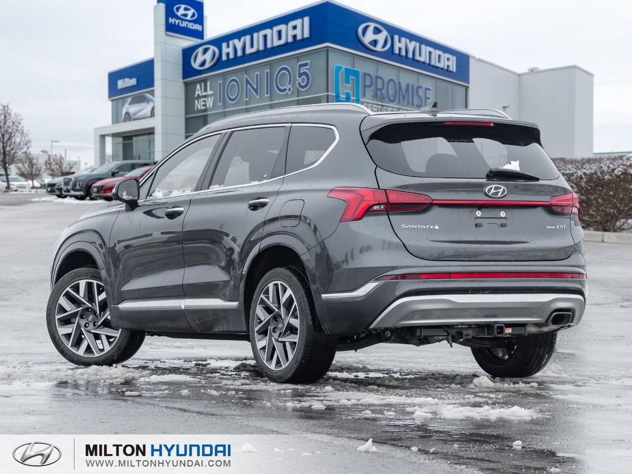 2022 Hyundai Santa Fe Ultimate Calligraphy 4dr All-Wheel Drive Photo4