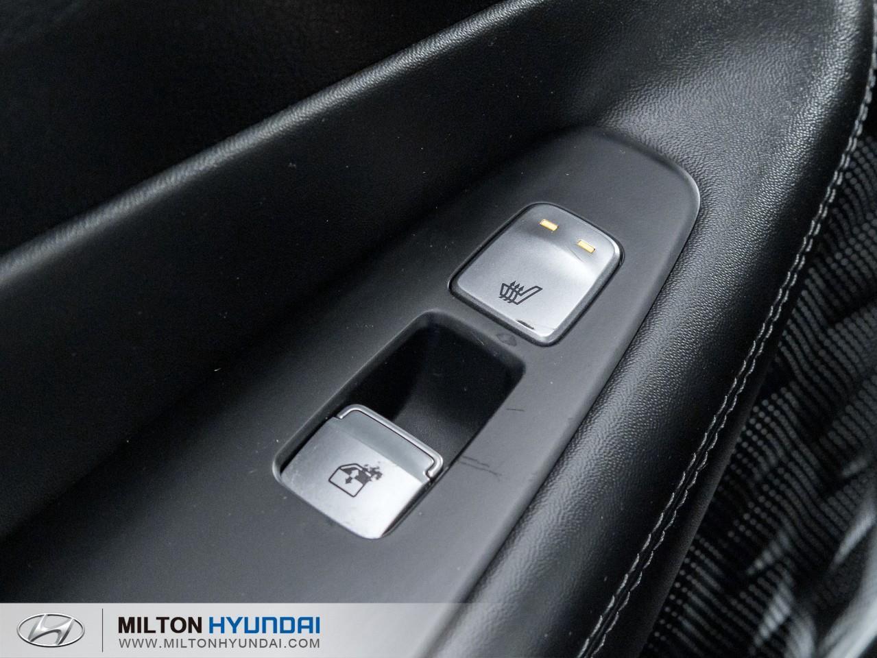 2022 Hyundai Santa Fe Ultimate Calligraphy 4dr All-Wheel Drive Photo