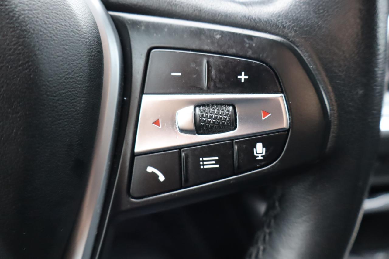 2020 BMW 330 i xDrive 4dr All-Wheel Drive Sedan Photo