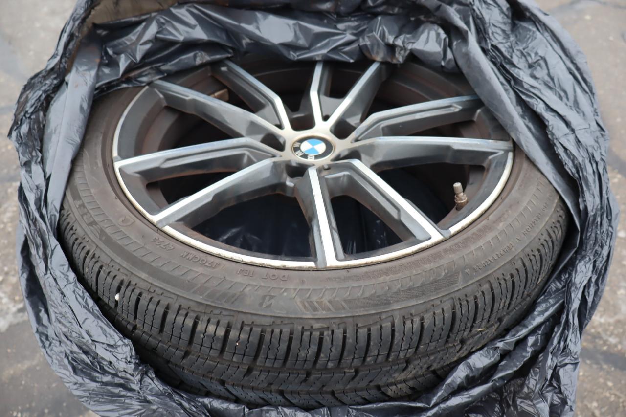 2020 BMW 330 i xDrive 4dr All-Wheel Drive Sedan Photo