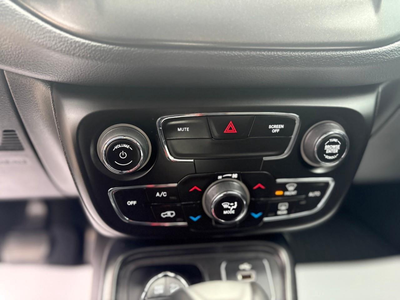 2018 Jeep Compass Trailhawk 4dr 4x4 Photo