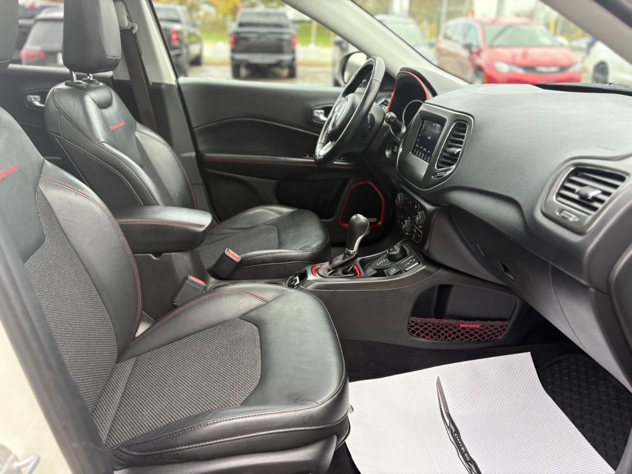 2018 Jeep Compass Trailhawk 4dr 4x4 Photo