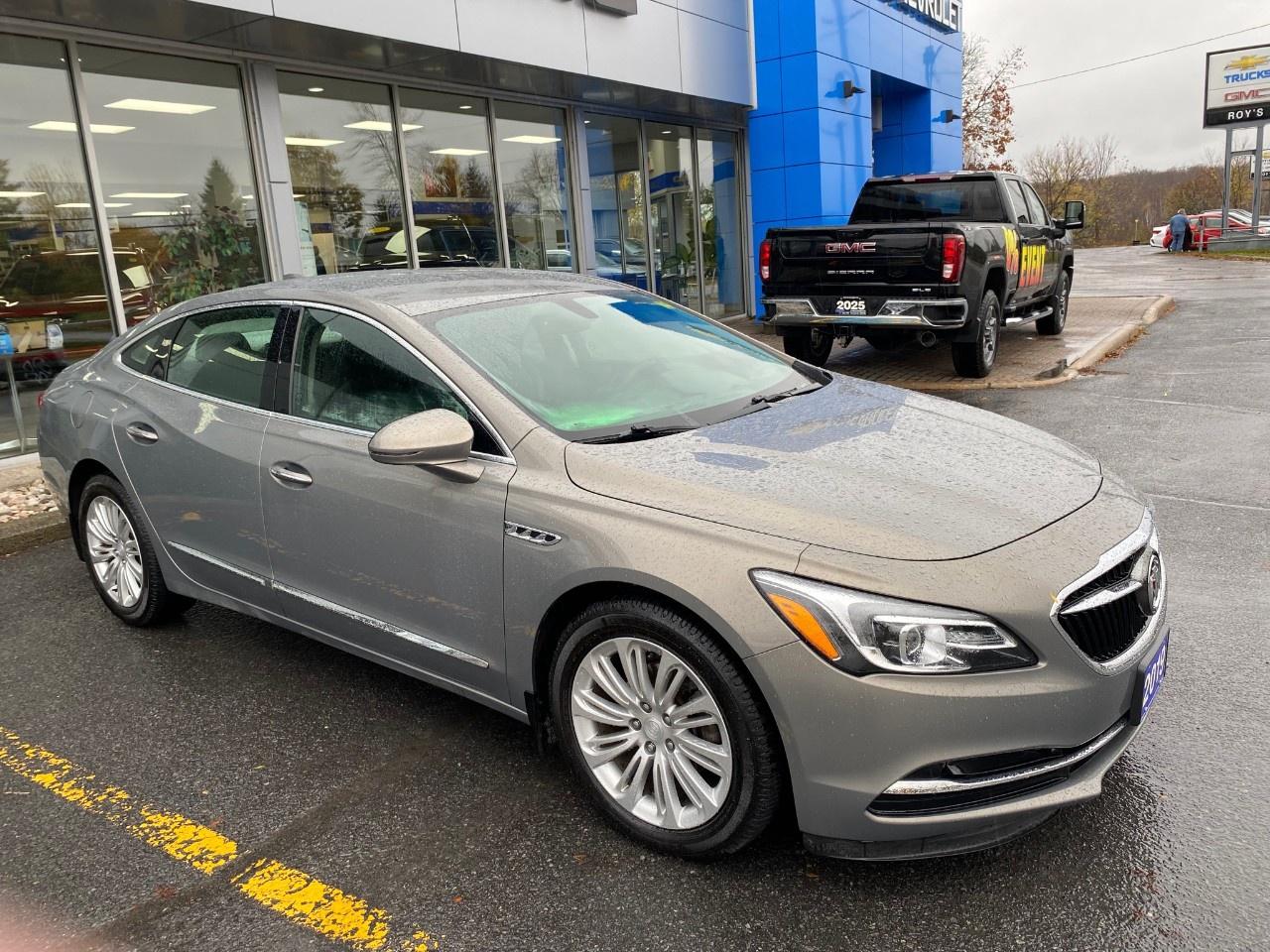 2019 Buick LaCrosse FWD Essence Photo4