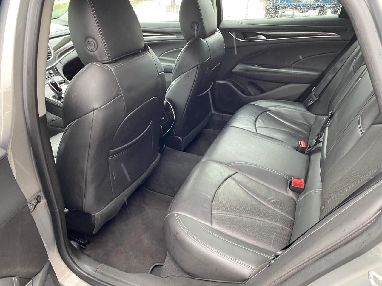 2019 Buick LaCrosse FWD Essence Photo