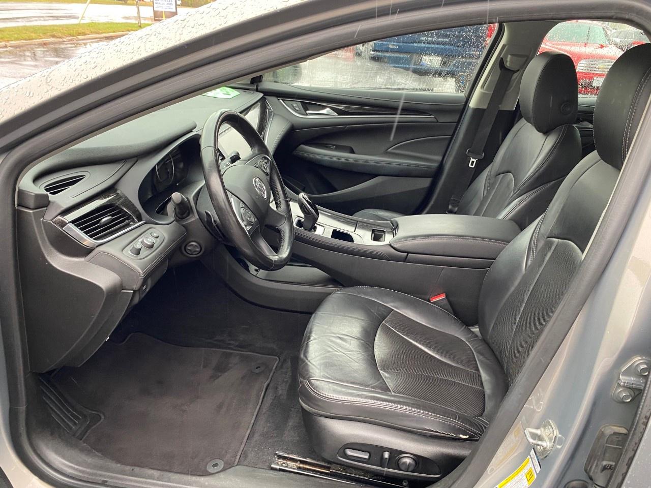 2019 Buick LaCrosse FWD Essence Photo