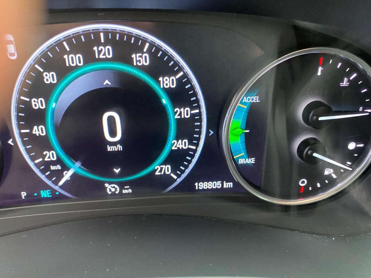 2019 Buick LaCrosse FWD Essence Photo