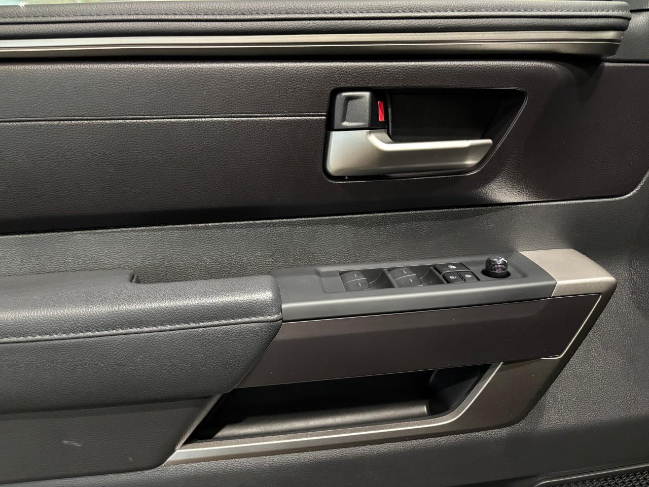 2025 Toyota Tundra SR Photo