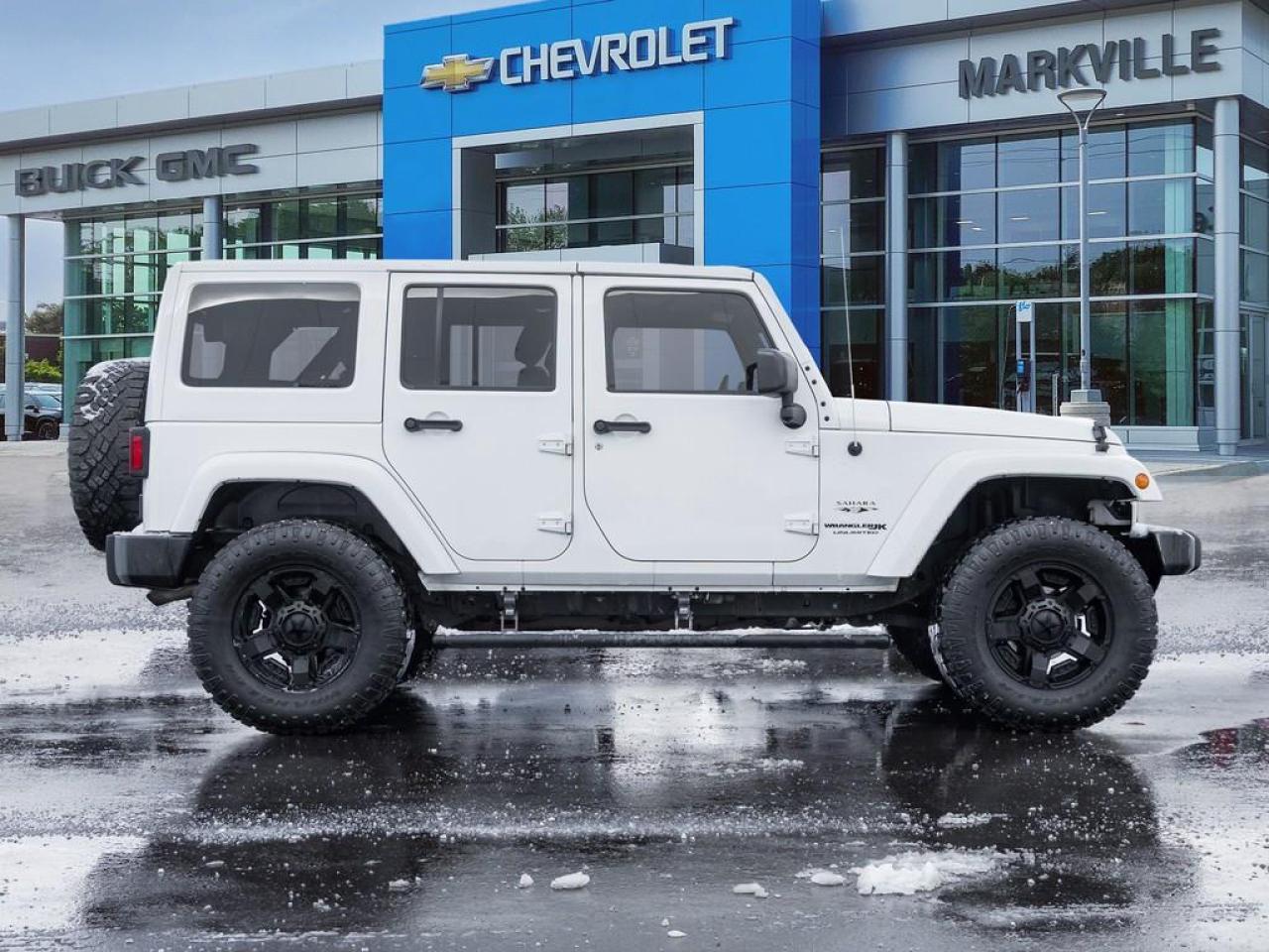 2018 Jeep Wrangler JK Unlimited Sahara 4dr 4x4 Photo2
