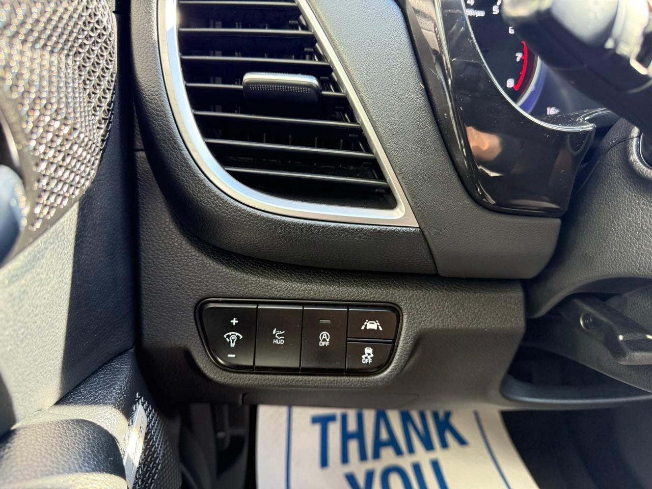 2021 Kia Seltos SX Turbo 4dr All-Wheel Drive Photo