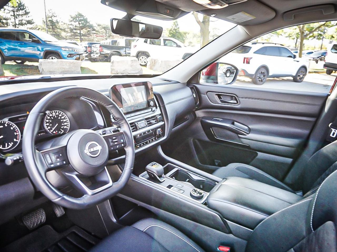 2024 Nissan Pathfinder  Photo