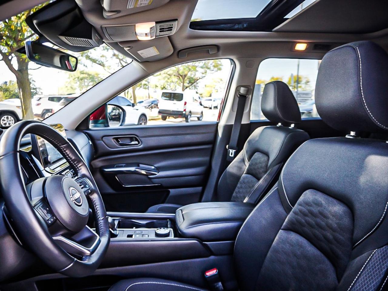 2024 Nissan Pathfinder  Photo